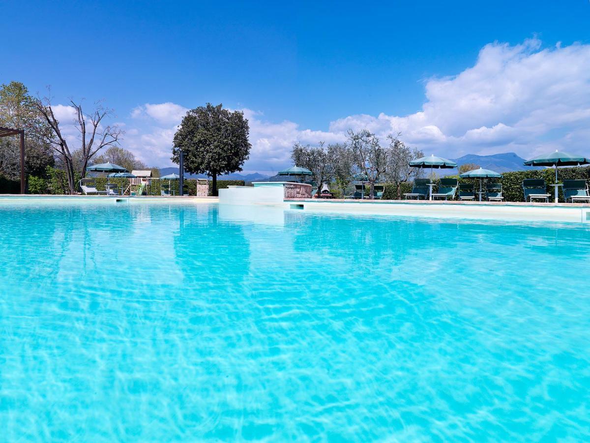 Residence Il Melograno Манерба-дель-Гарда Экстерьер фото