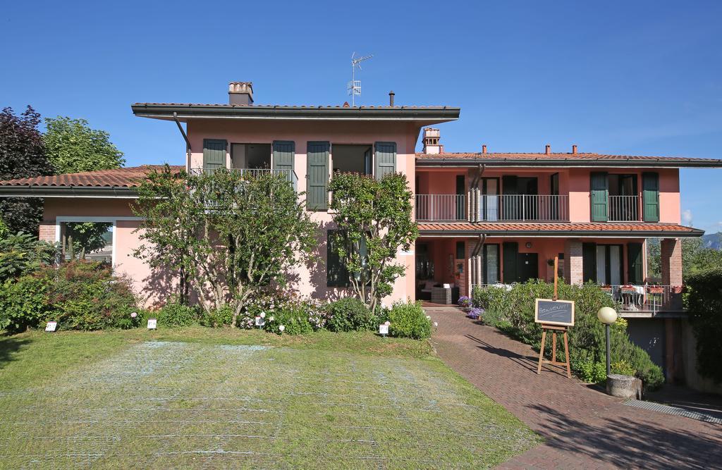 Residence Il Melograno Манерба-дель-Гарда Экстерьер фото